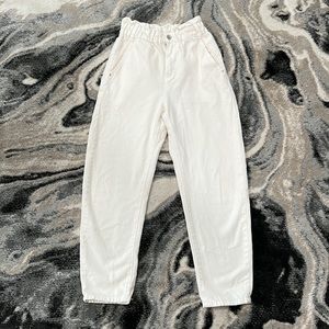 Zara Cream Paper Bag Waist Women’s Size U.S. 0 Straight Leg Jeans